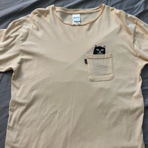 RipNdip T-shirt mens XL USED small stain